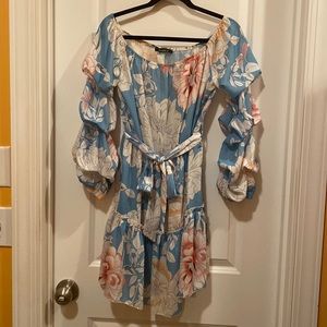 Like new, worn once Simplee dress. Size M